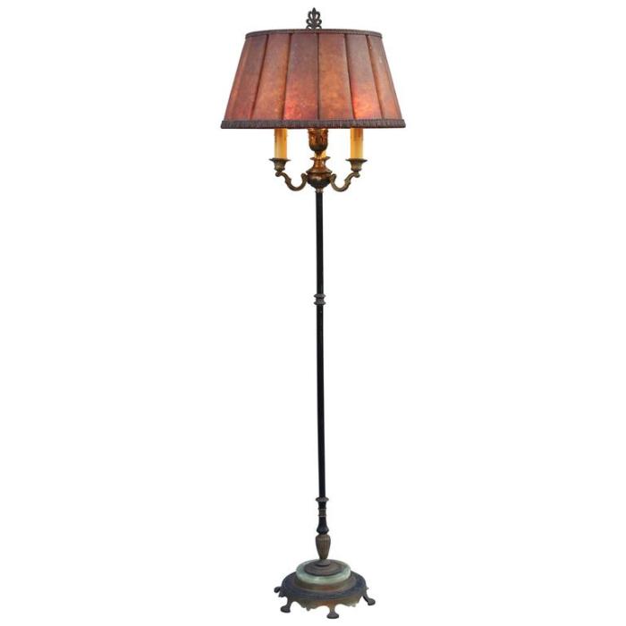 Stehlampe wohnzimmer klassisch