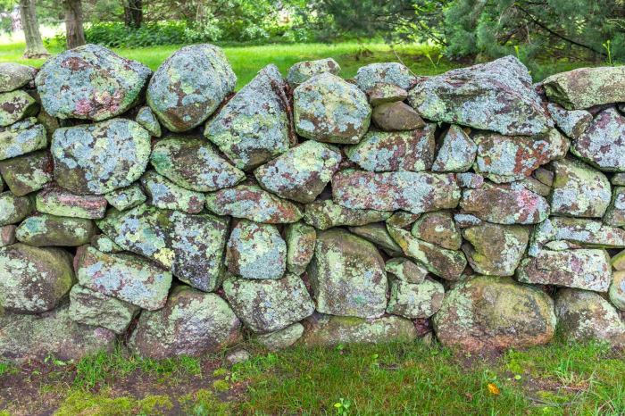 Steinwand ideen wohnzimmer